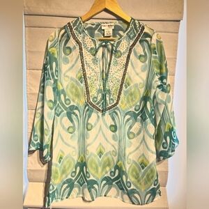 Kate & Mallory tunic size small